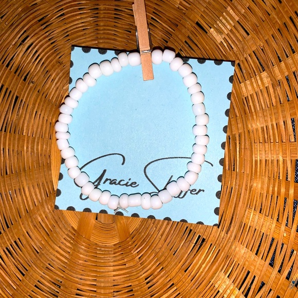 Jewelry - Handmade White Beaded Bracelet